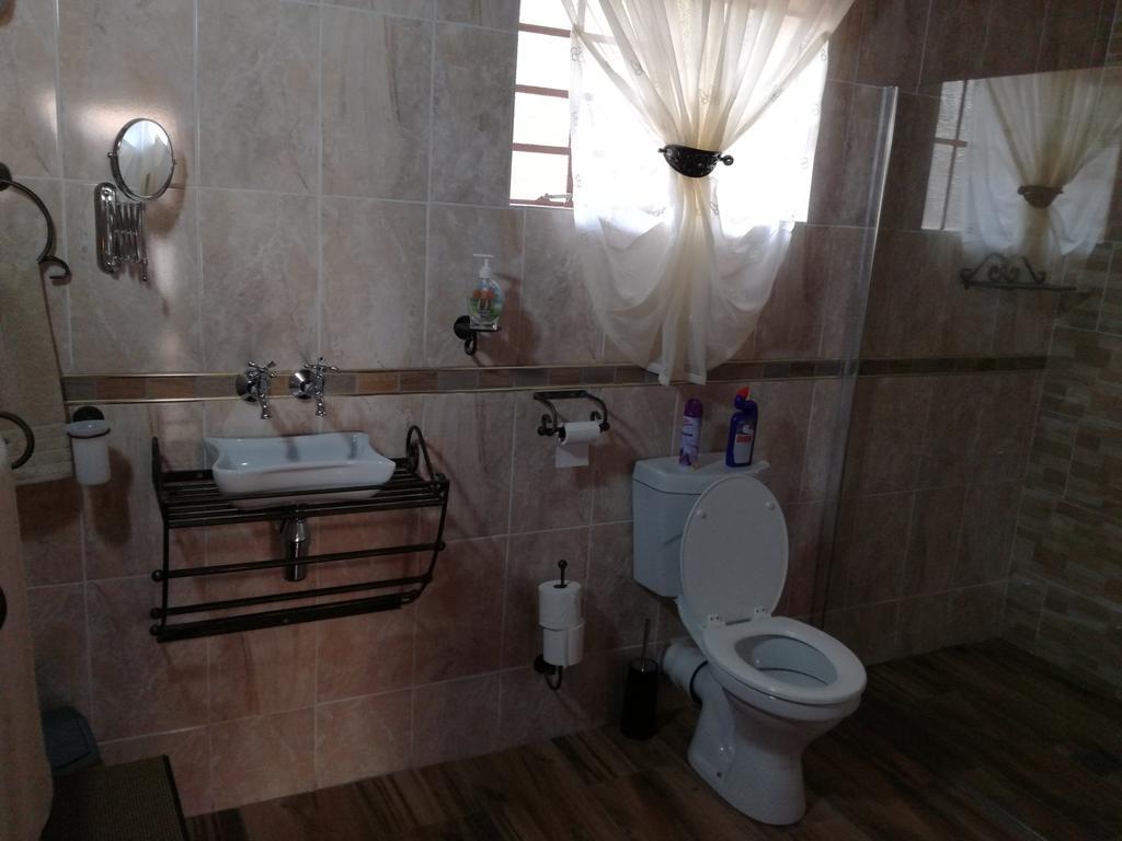 קמפטון פארק All Over Africa Guest House מראה חיצוני תמונה