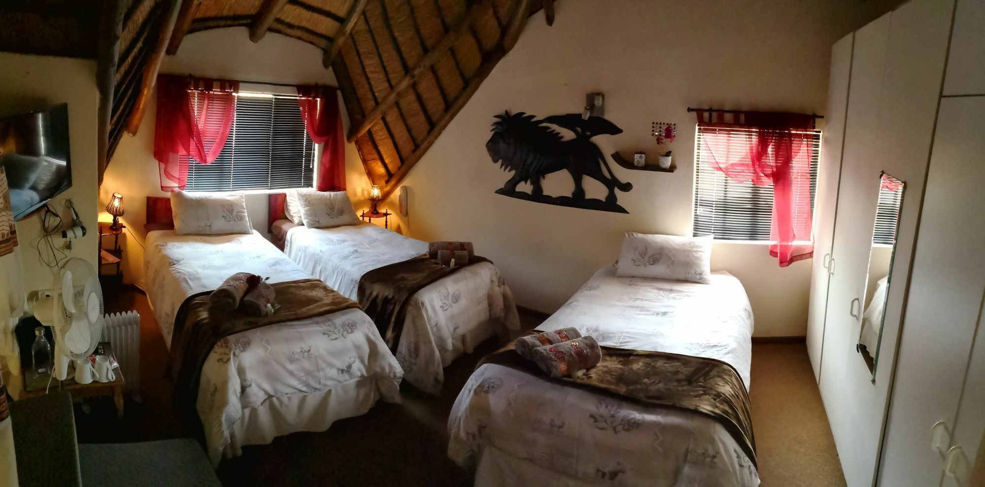 קמפטון פארק All Over Africa Guest House מראה חיצוני תמונה