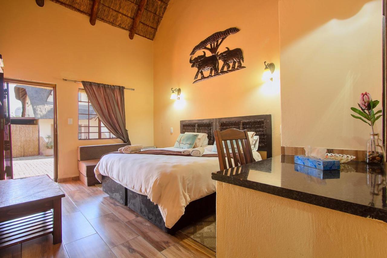קמפטון פארק All Over Africa Guest House מראה חיצוני תמונה