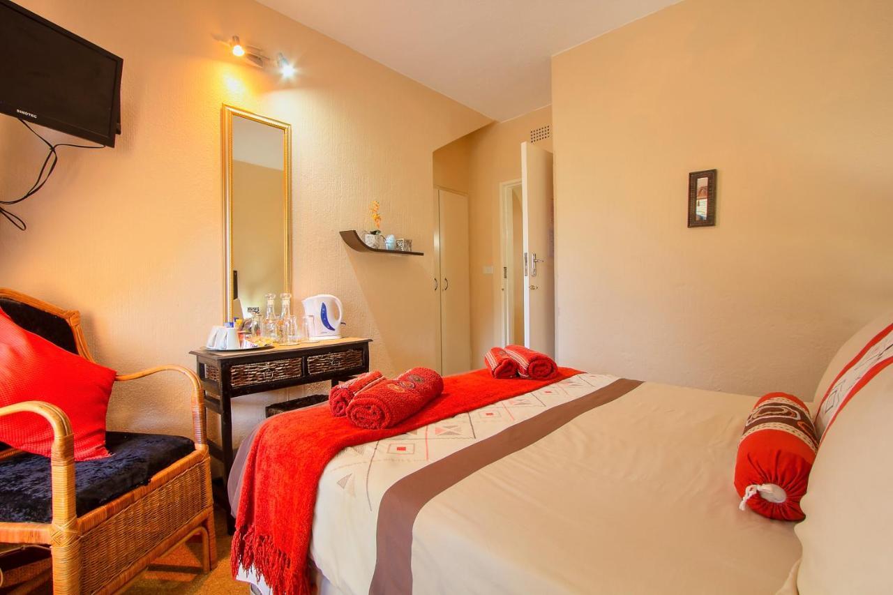 קמפטון פארק All Over Africa Guest House מראה חיצוני תמונה