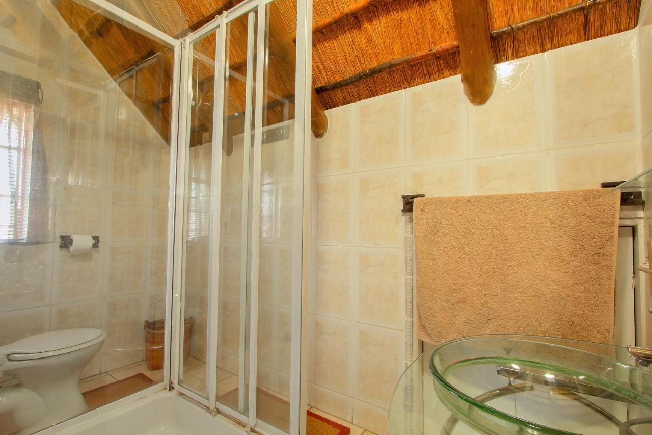 קמפטון פארק All Over Africa Guest House מראה חיצוני תמונה