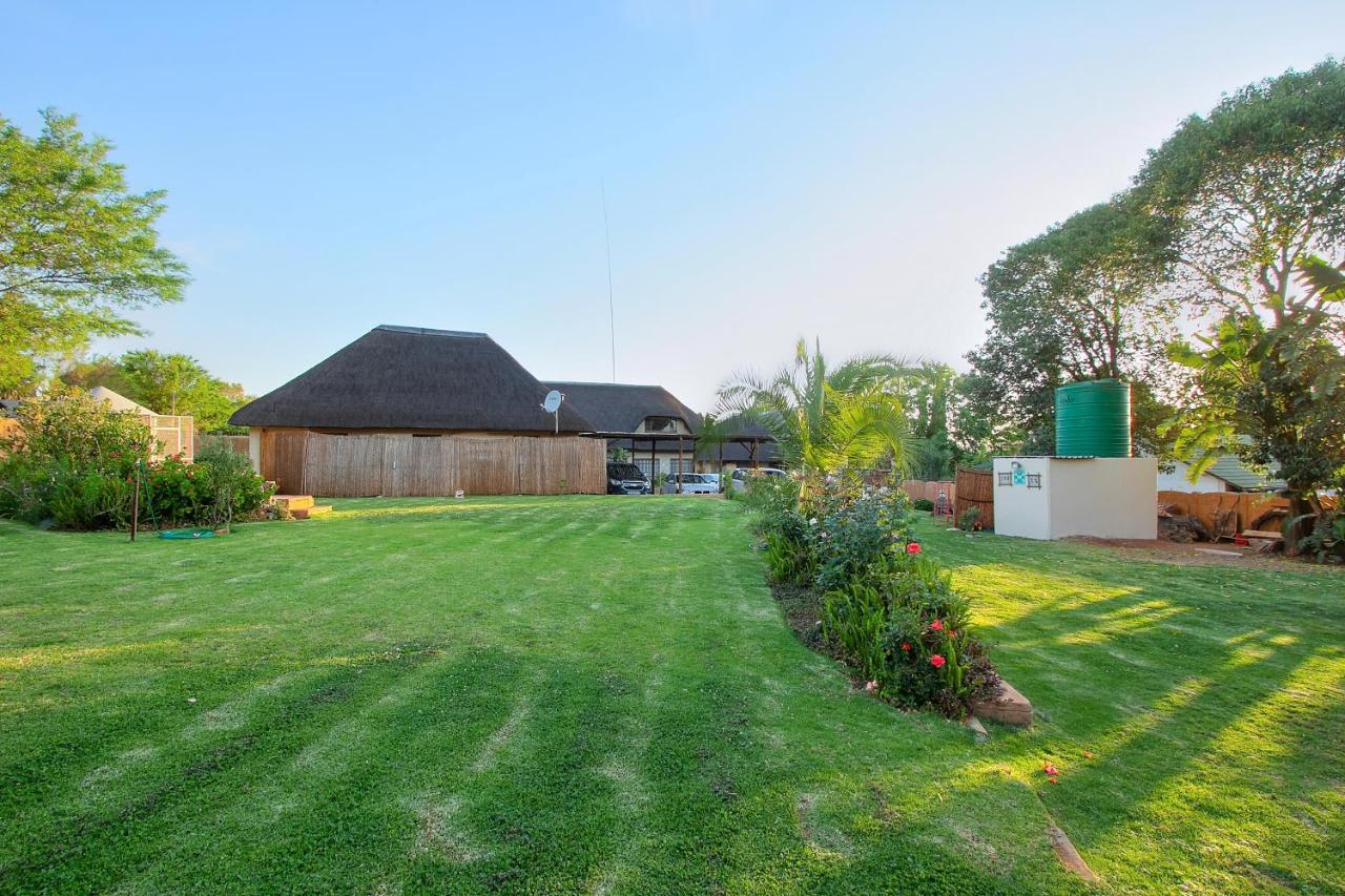 קמפטון פארק All Over Africa Guest House מראה חיצוני תמונה